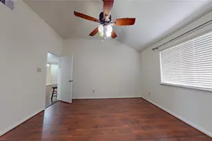 806 N Willow Dr, Houston, TX 77073 - Photo 24