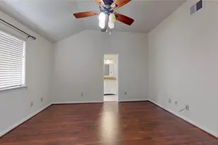 806 N Willow Dr, Houston, TX 77073 - Photo 22