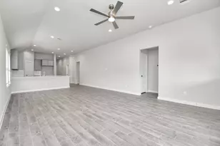 348 Ice Shr Trl, Dayton, TX 77535 - Photo 20