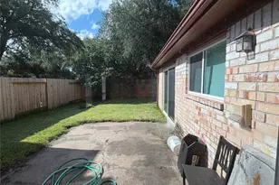 2535 Coopers Post Ln, Sugar Land, TX 77478 - Photo 2