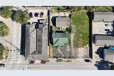 2407 Southmore Boulevard #3, Houston, TX 77004 - Photo 1