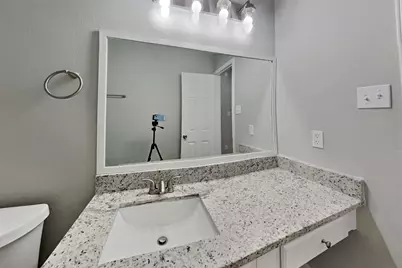 5803 Village Grove Drive, Pearland, TX 77581 - Photo 16