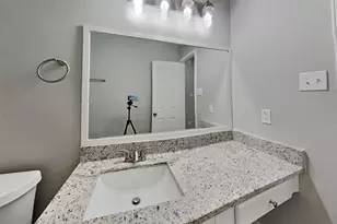 5803 Village Grove Dr, Pearland, TX 77581 - Photo 16