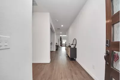 647 Malibu Pines Drive, Katy, TX 77493 - Photo 8