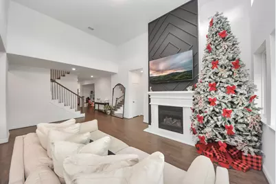 647 Malibu Pines Drive, Katy, TX 77493 - Photo 10