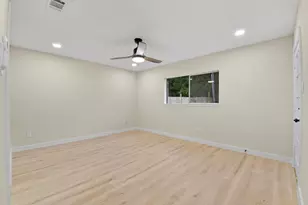 2322 Aprilmont Dr, Sugar Land, TX 77498 - Photo 24