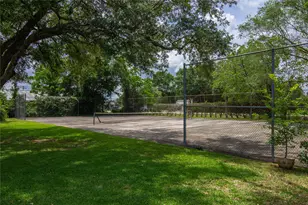 63 Hideaway Dr, Friendswood, TX 77546 - Photo 36