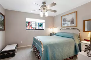 63 Hideaway Dr, Friendswood, TX 77546 - Photo 20