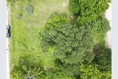 215 2nd Avenue N, Texas City, TX 77590 - Photo 8