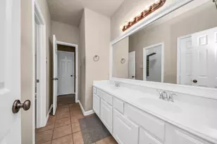 8518 River Cliff Ln, Houston, TX 77095 - Photo 26