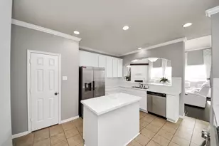 8518 River Cliff Ln, Houston, TX 77095 - Photo 40