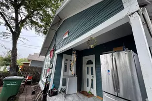 423 Gould St, San Antonio, TX 78207 - Photo 2