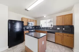 6146 Settlers Lake Cir W, Katy, TX 77449 - Photo 4
