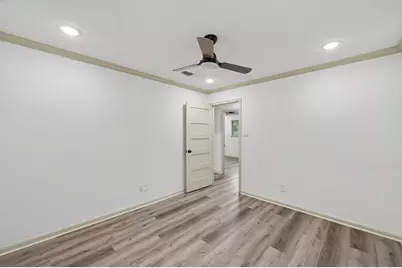 2807 Durban Drive, Houston, TX 77043 - Photo 30