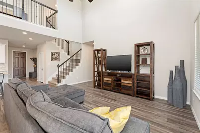 28109 Steepleridge Court, Spring, TX 77386 - Photo 4