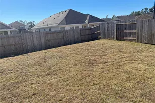 221 Crystal Bay Ln, Willis, TX 77378 - Photo 18