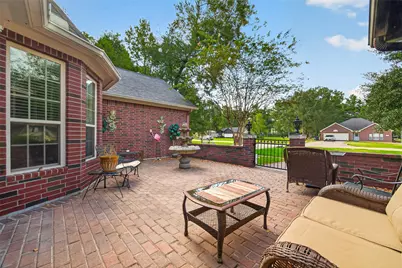 2311 Flamingo Street, New Caney, TX 77357 - Photo 8