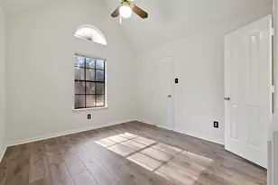 2807 4 Pines Dr, Houston, TX 77345 - Photo 14