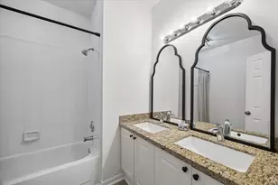 4502 Topaz Trail Dr, Sugar Land, TX 77479 - Photo 20