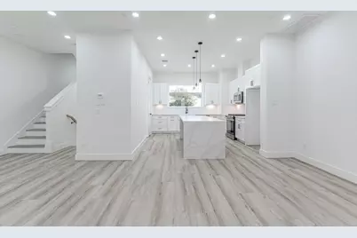 7723 C Hammerly Blvd, Houston, TX 77055 - Photo 16