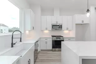 7723 C Hammerly Blvd, Houston, TX 77055 - Photo 12