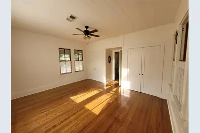 105 E Germania Street, Brenham, TX 77833 - Photo 6