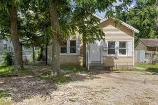 1410 8th St, Rosenberg, TX 77471 - Photo 1