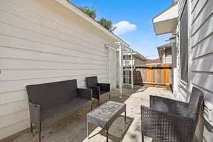 20938 Patriot Park Ln, Katy, TX 77449 - Photo 32