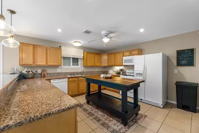 211 Captains Road, Anahuac, TX 77514 - Photo 24