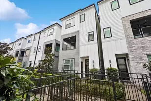2491 W 11th St, Houston, TX 77008 - Photo 24