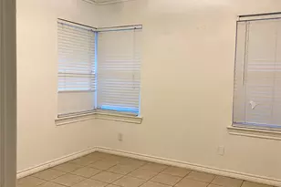 3843 Grennoch Ln, Houston, TX 77025 - Photo 10