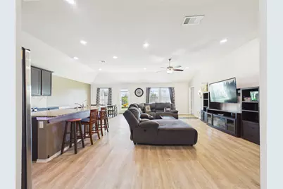 1237 Steed Bluff Drive, Alvin, TX 77511 - Photo 8