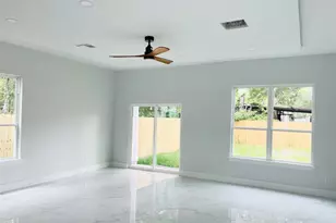 7203 Weyburn St, Houston, TX 77028 - Photo 12