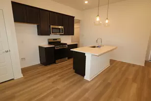 1058 Garnet Star Dr, La Marque, TX 77568 - Photo 4