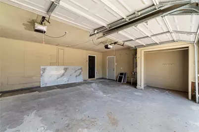 9202 Sunnywood Drive, Houston, TX 77088 - Photo 14