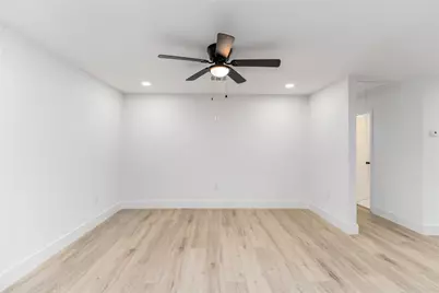 9226 Grady Street, Houston, TX 77016 - Photo 16