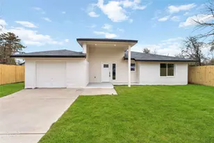9226 Grady St, Houston, TX 77016 - Photo 4