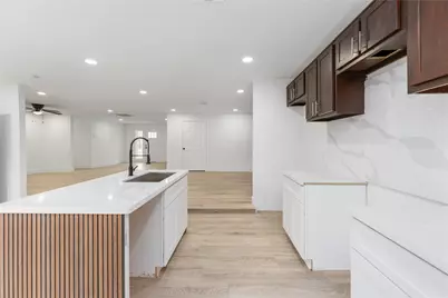 9226 Grady Street, Houston, TX 77016 - Photo 12