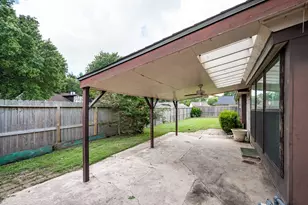 17 Crestbriar Ct, Baytown, TX 77521 - Photo 26