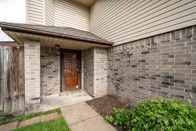 17 Crestbriar Court, Baytown, TX 77521 - Photo 6