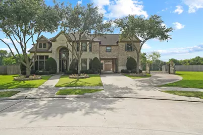3100 Richard Lane, Friendswood, TX 77546 - Photo 2