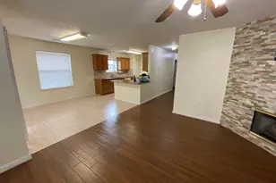 2818 Orchid Tree Ln, Katy, TX 77449 - Photo 8