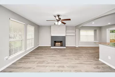 13880 Broken Arrow Drive, Willis, TX 77378 - Photo 10