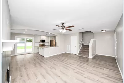 13880 Broken Arrow Drive, Willis, TX 77378 - Photo 8