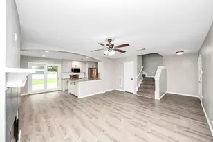 13880 Broken Arrow Dr, Willis, TX 77378 - Photo 8