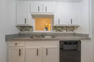 3301 Kathryn Cir, Pasadena, TX 77503 - Photo 12