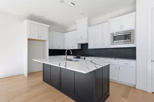 1418 Caywood Ln, Houston, TX 77055 - Photo 4