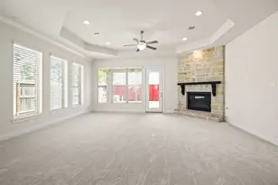8931 Leaning Hollow Ln, Spring, TX 77379 - Photo 2