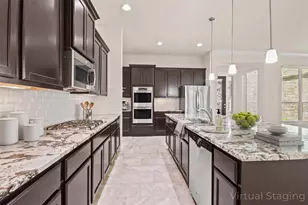 8931 Leaning Hollow Ln, Spring, TX 77379 - Photo 10