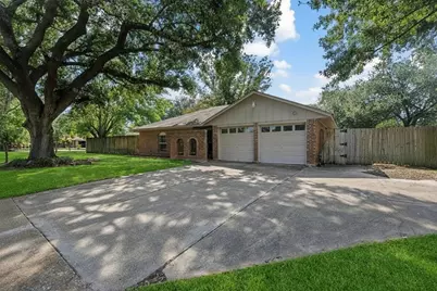 3930 Tumbleweed Lane, Baytown, TX 77521 - Photo 1